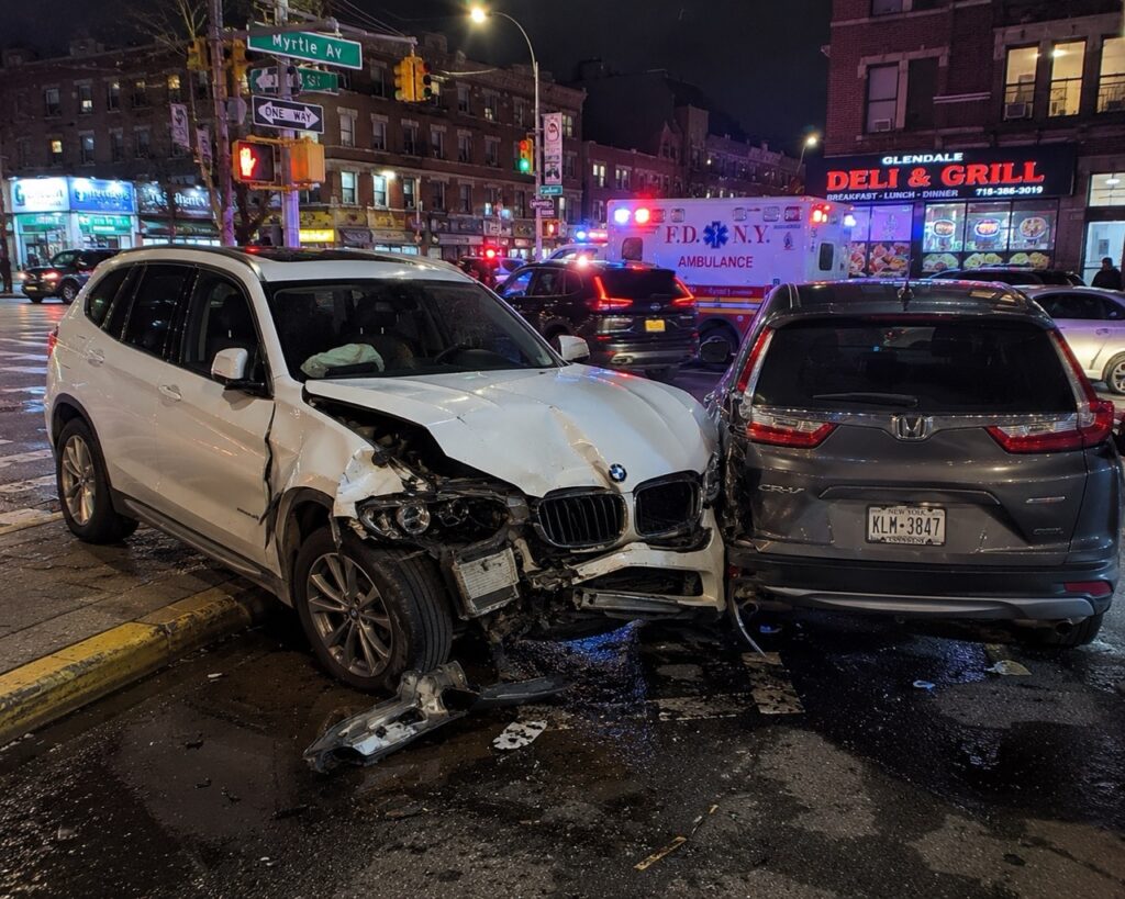 Car Crash Lawyer Glendale Ny